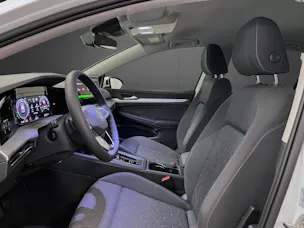 VW Golf 1.5 TSI PHEV Life