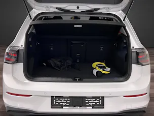 VW Golf 1.5 TSI PHEV Life