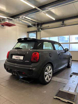 Mini Cooper John Cooper Works Steptronic
