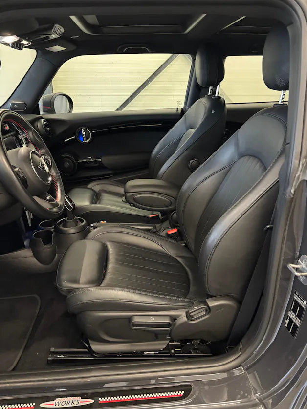 Mini Cooper John Cooper Works Steptronic