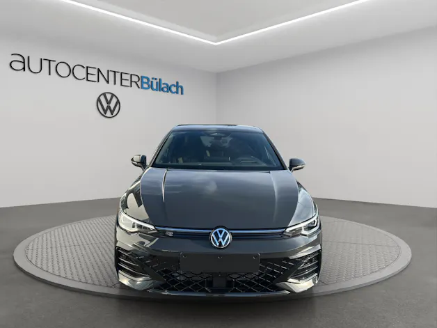 VW Golf 2.0 TSI R-Line DSG 4 Motion