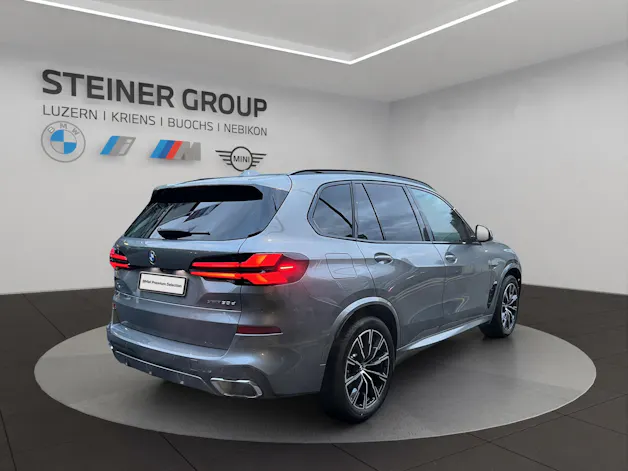 BMW X5 xDrive 48V 30d M Sport Steptronic