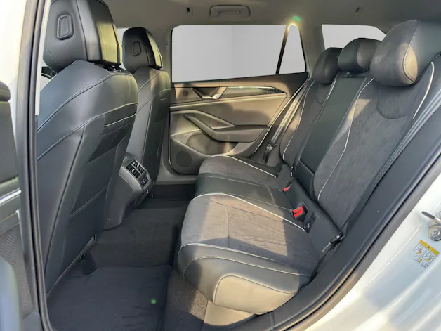 VW Passat Variant 2.0 TDI evo Business 4 Motion DSG