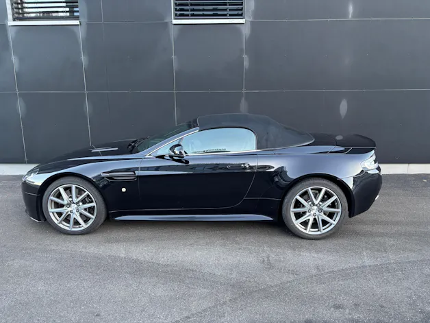 Aston Martin V8 Vantage 4.7 S Sportshift