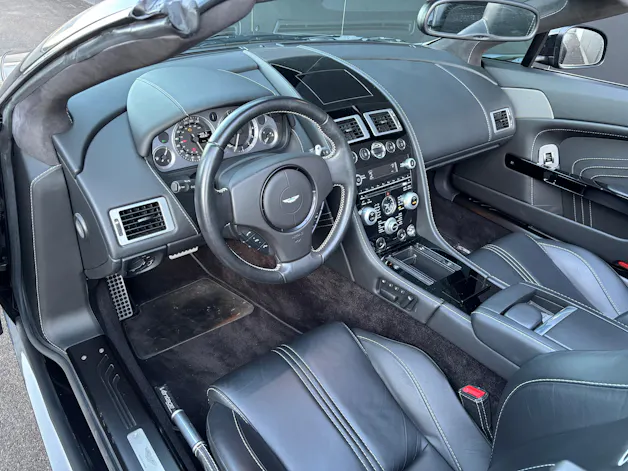 Aston Martin V8 Vantage 4.7 S Sportshift