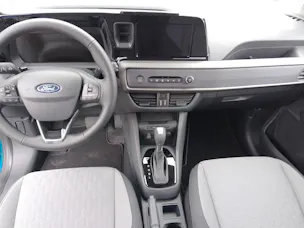 Ford Tourneo Courier 1.0 EcoBoost Titanium
