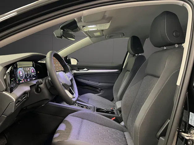 VW Golf 1.5 TSI PHEV Life