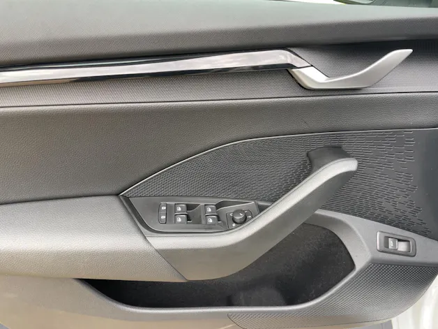Škoda Octavia Combi 2.0 TSI DSG Selection 4x4