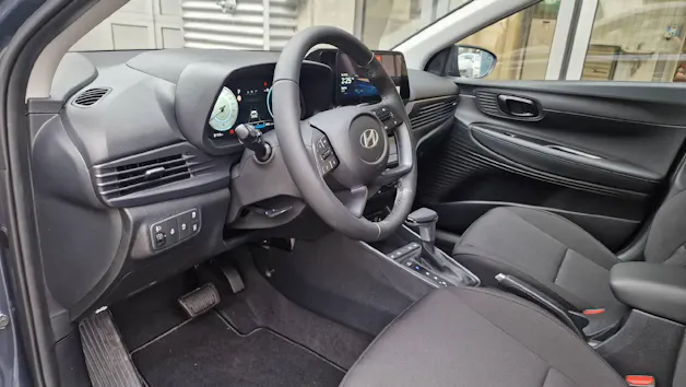 Hyundai i20 1.0 T-GDi Amplia Safety Pack.