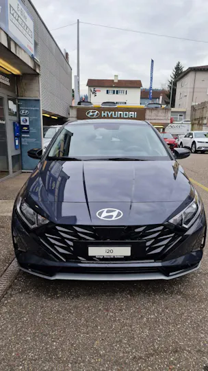 Hyundai i20 1.0 T-GDi Amplia Safety Pack.