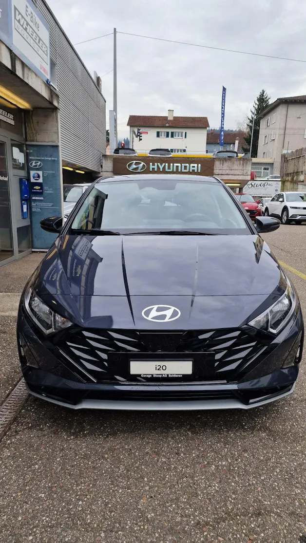 Hyundai i20 1.0 T-GDi Amplia Safety Pack.