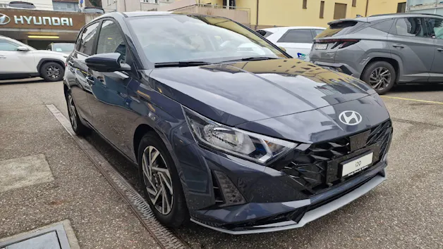 Hyundai i20 1.0 T-GDi Amplia Safety Pack.