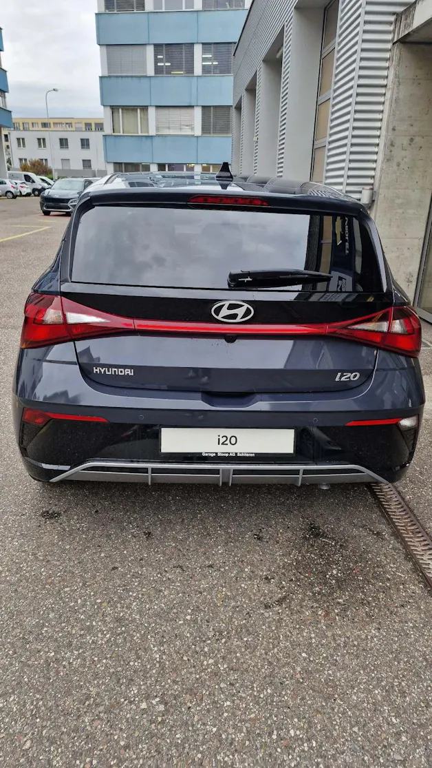 Hyundai i20 1.0 T-GDi Amplia Safety Pack.