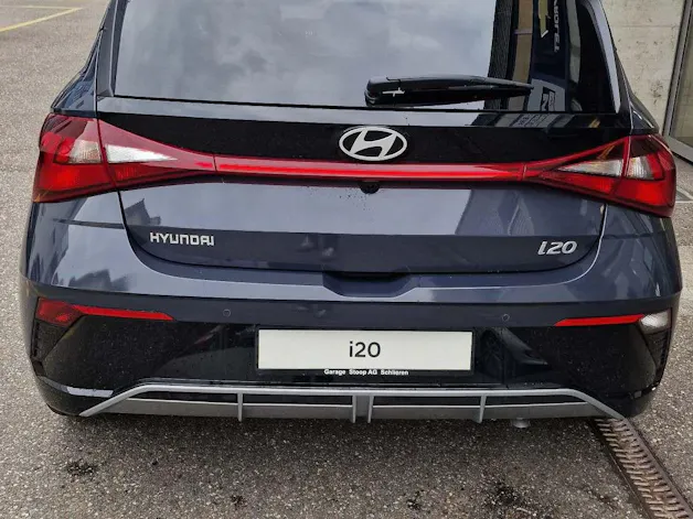 Hyundai i20 1.0 T-GDi Amplia Safety Pack.