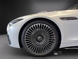 Mercedes-Benz SL 680 Maybach Monogramm Series