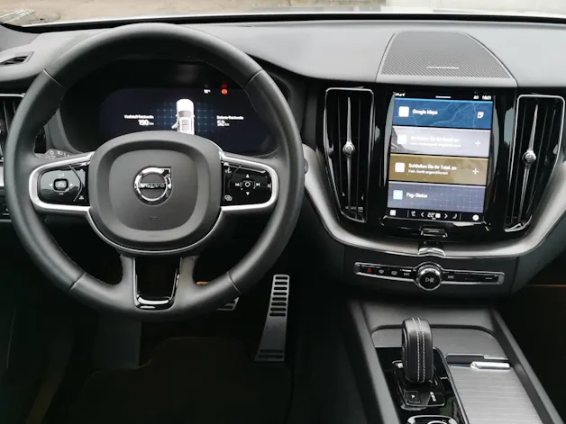 Volvo XC60 2.0 T6 TE R-Design eAWD