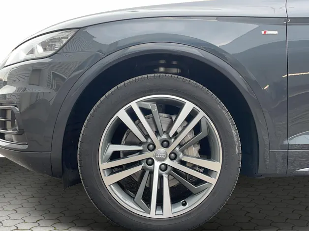 Audi Q5 2.0 TDI sport quattro S-tronic