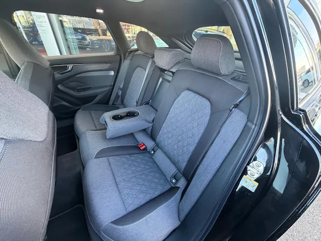 Audi A6 Avant TDI quattro 150 kW S tronic