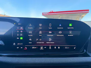 Audi A6 Avant TDI quattro 150 kW S tronic
