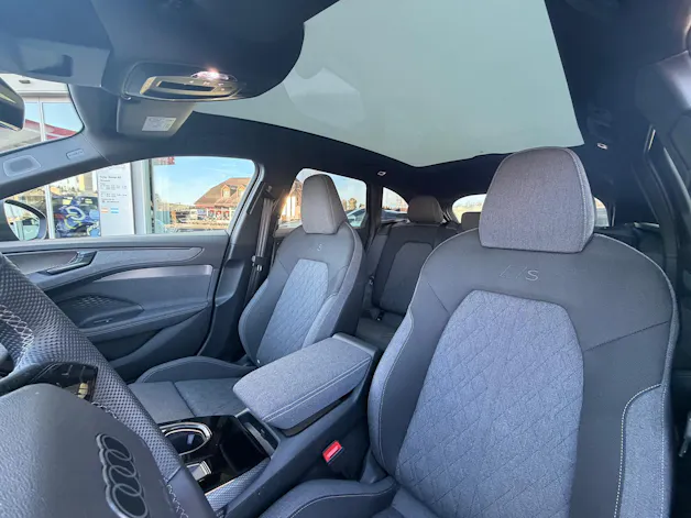 Audi A6 Avant TDI quattro 150 kW S tronic