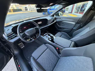 Audi A6 Avant TDI quattro 150 kW S tronic