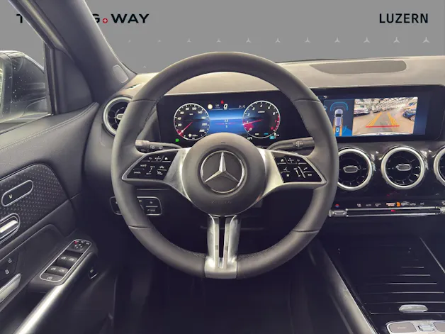 Mercedes-Benz GLA 200 Night Star 7G-DCT