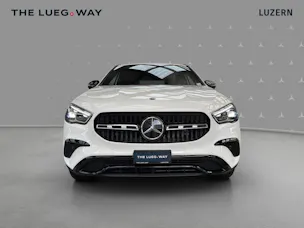Mercedes-Benz GLA 200 Night Star 7G-DCT