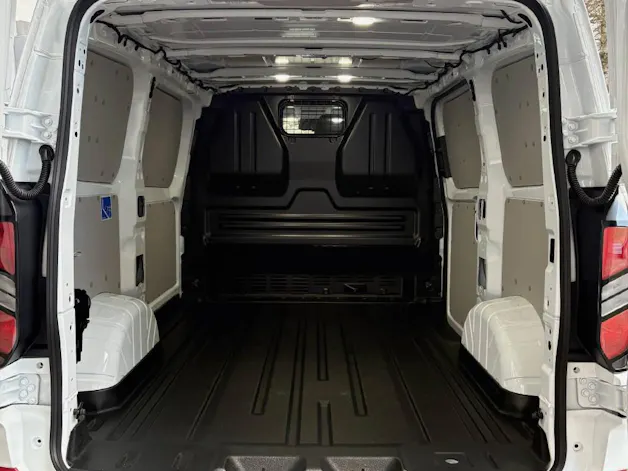 Ford Transit Custom Van 320 L1 2.0 EcoBlue 136 Trend