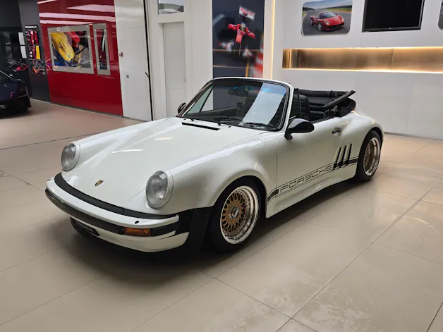 Porsche 911 Carrera Cabrio