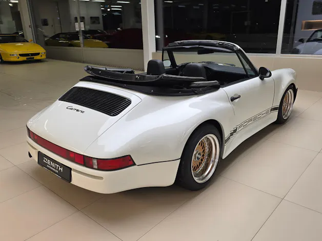 Porsche 911 Carrera Cabrio