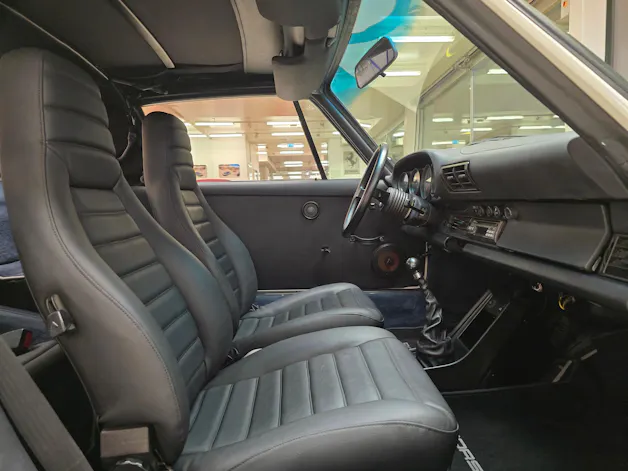 Porsche 911 Carrera Cabrio