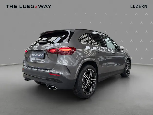 Mercedes-Benz GLA 200 Night Star 7G-DCT