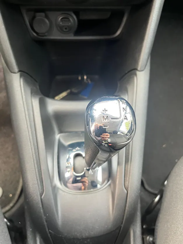 Peugeot 208 1.2 e-VTI Style EGS5