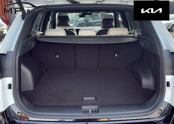 Vehicle image 5 Vehicle image 5