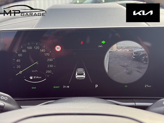 Vehicle image 9 Vehicle image 9