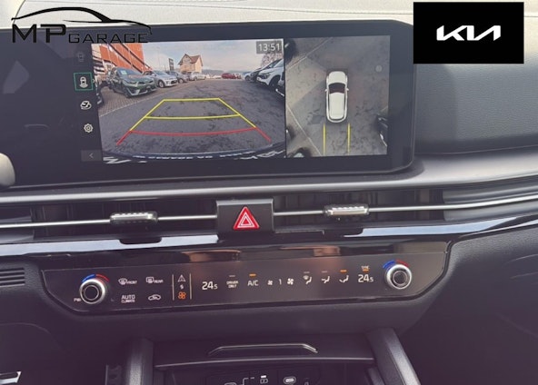 Vehicle image 11 Vehicle image 11