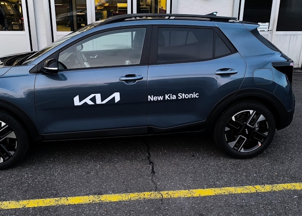 Vehicle image 2 Vehicle image 2