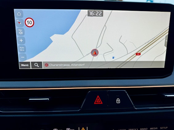 Vehicle image 4 Vehicle image 4