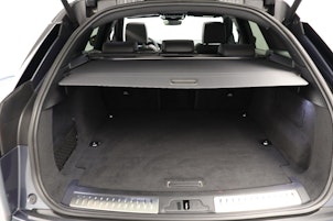 Vehicle image LAND ROVER Range Rover Velar 2.0 P400e Dynamic HSE