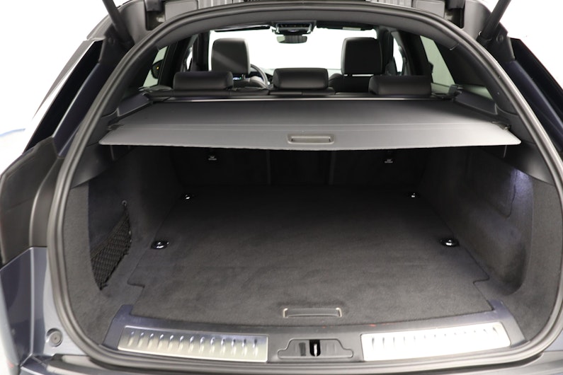 Vehicle image LAND ROVER RANGE ROVER VELAR