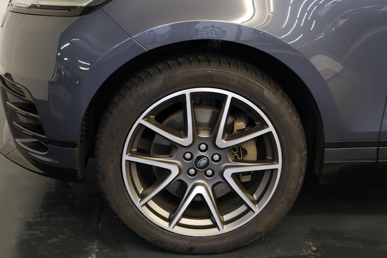 Vehicle image LAND ROVER RANGE ROVER VELAR