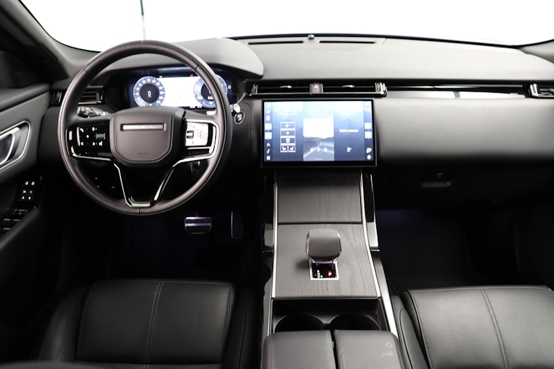Vehicle image LAND ROVER RANGE ROVER VELAR