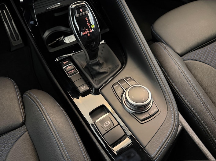 Vehicle image BMW X2