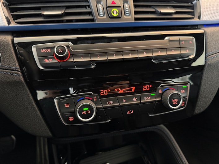 Vehicle image BMW X2