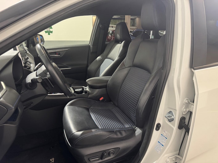 Vehicle image TOYOTA RAV-4