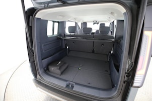 Vehicle image KIA PV5 Passenger 71.2 kWh Elite