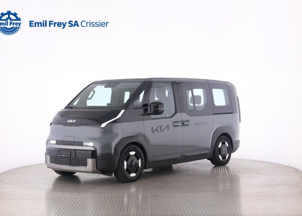 First vehicle image First vehicle image