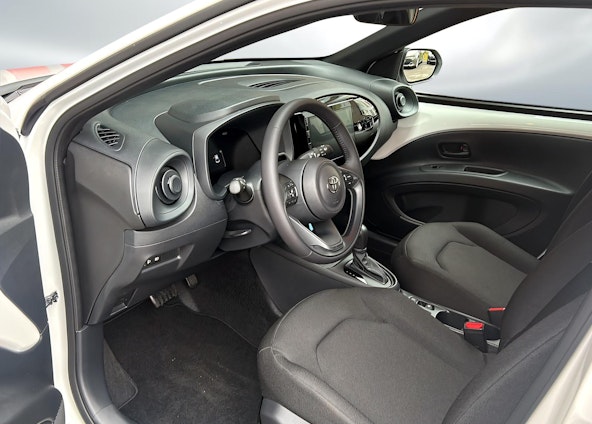 Vehicle image 7 Vehicle image 7