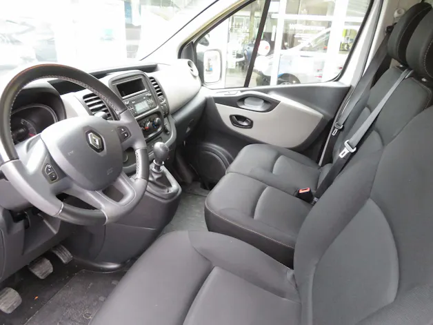 Renault Trafic Passenger 1.6 dCi 95 Expression