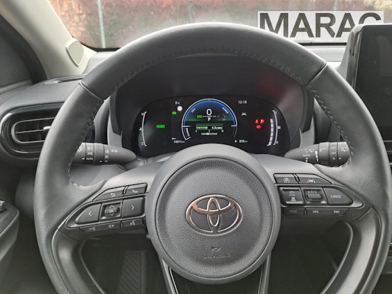 Vehicle image 10 Vehicle image 10